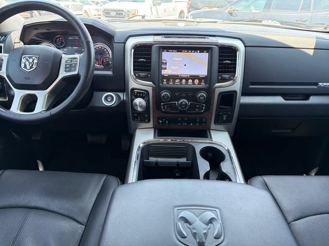 Used 2017 RAM 1500 Laramie w/ Convenience Group AWD/4WD image 9