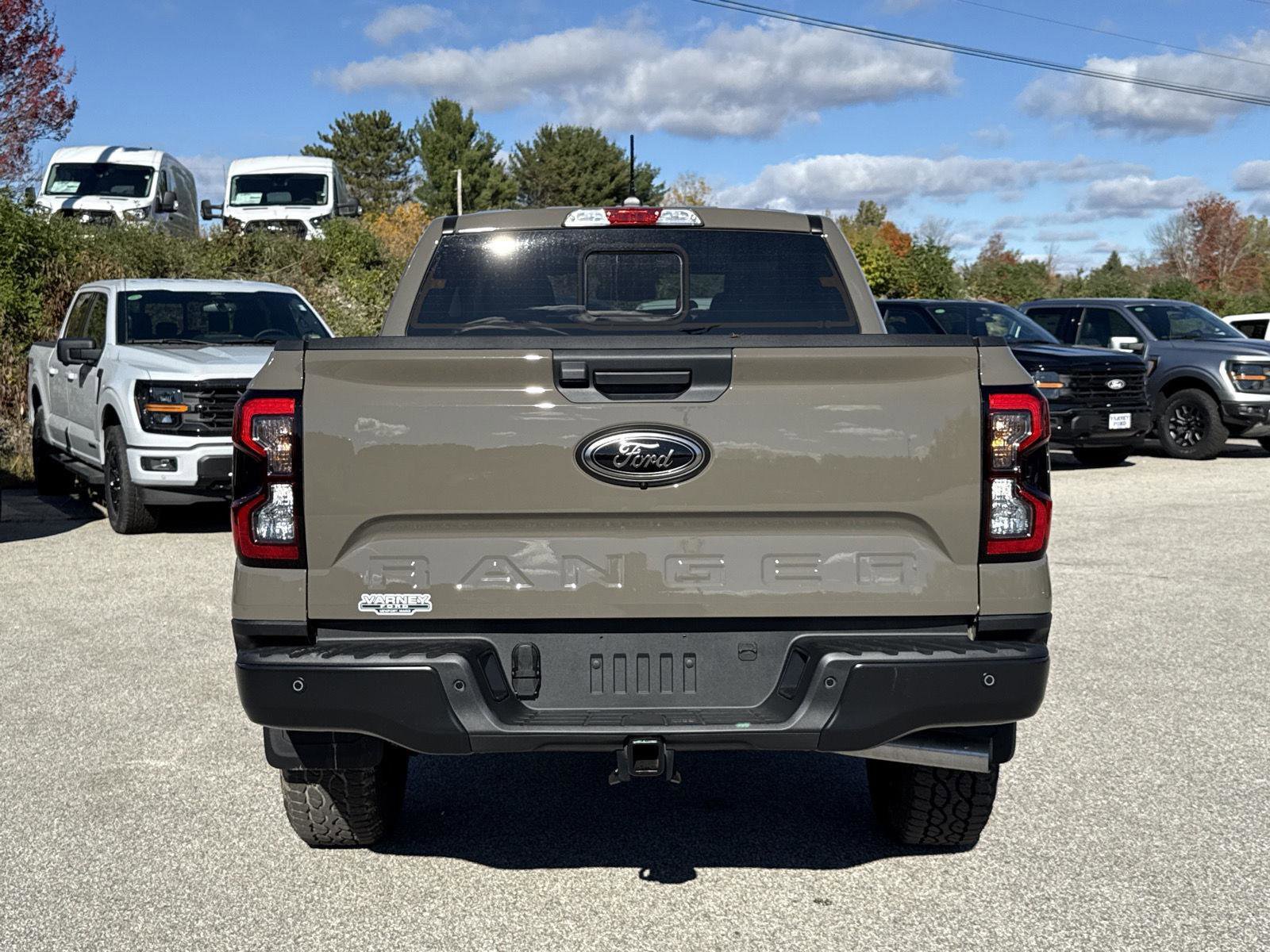 New 2025 Ford Ranger Lariat w/ Black Appearance Package image 8