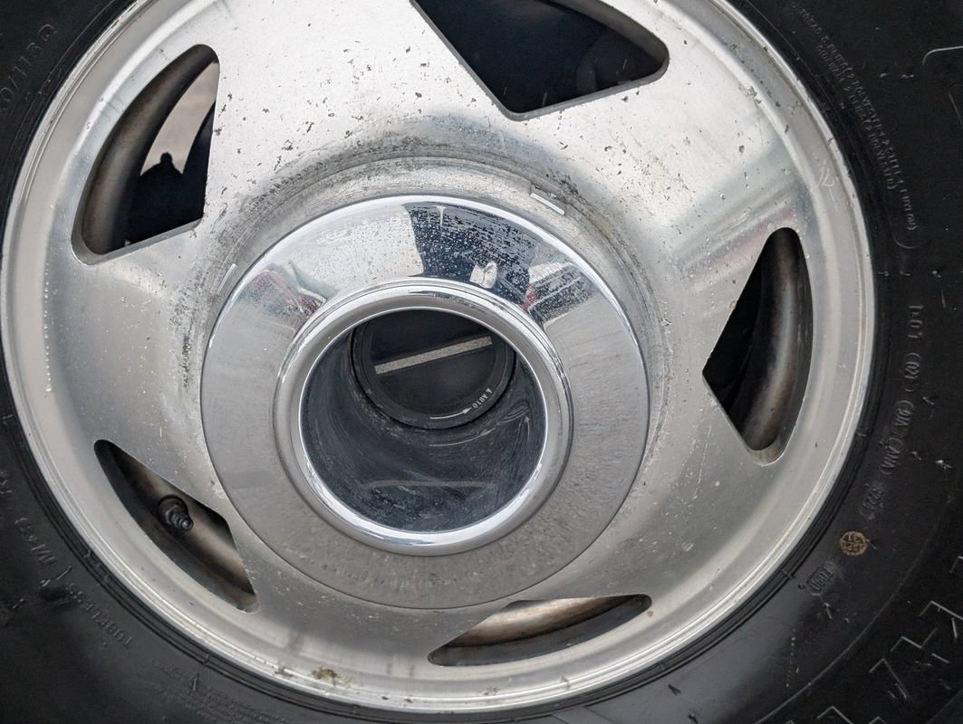 Used 2004 Ford F350 Lariat AWD/4WD image 26