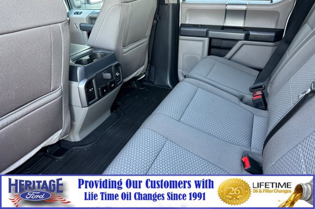 Used 2022 Ford F250 XLT w/ XLT Premium Package AWD/4WD image 12