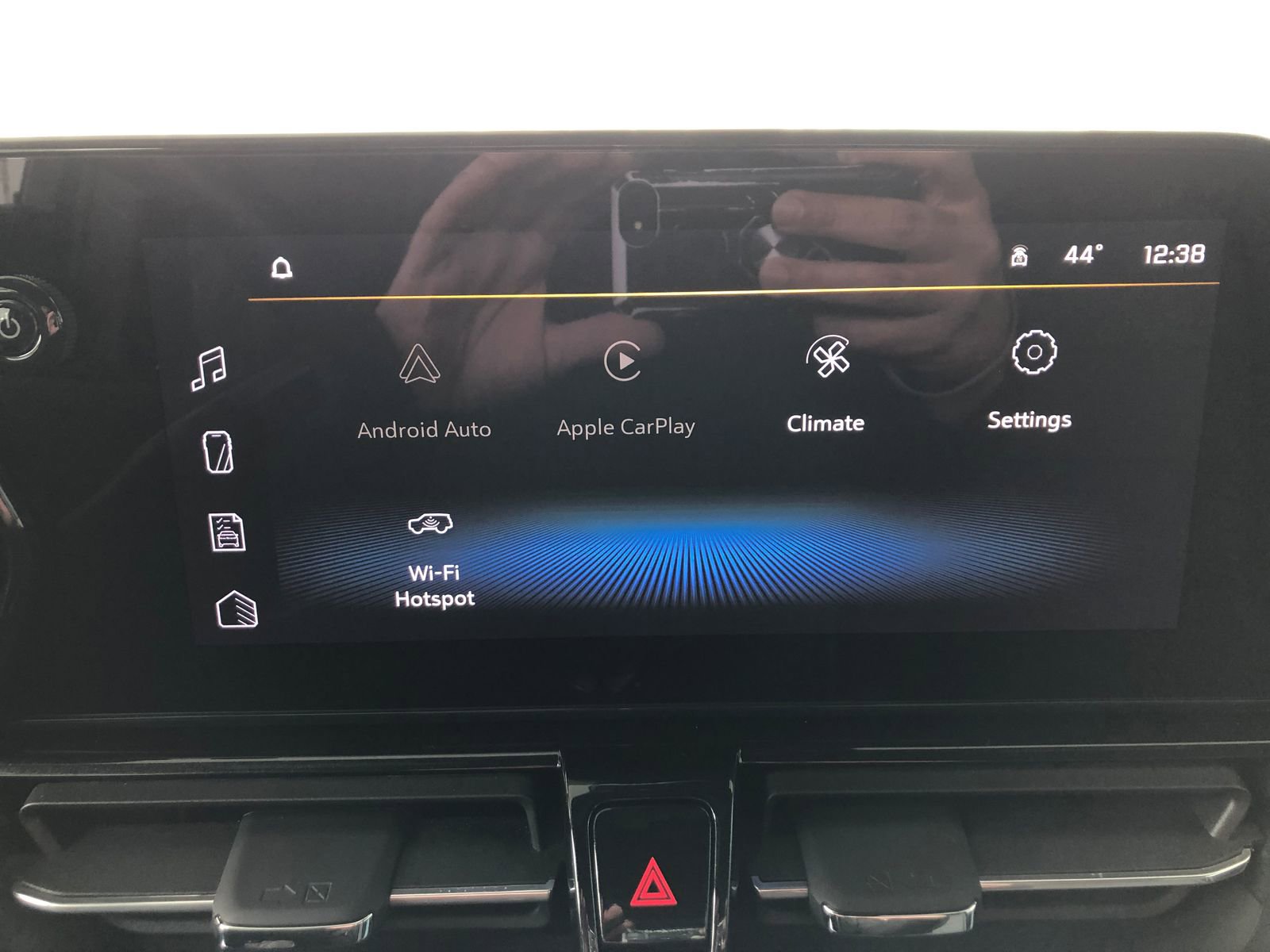Certified 2025 Chevrolet TrailBlazer RS w/ Convenience Package image 30