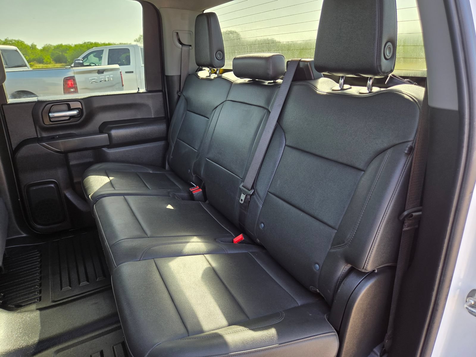 Used 2024 GMC Sierra 3500 Pro AWD/4WD image 25