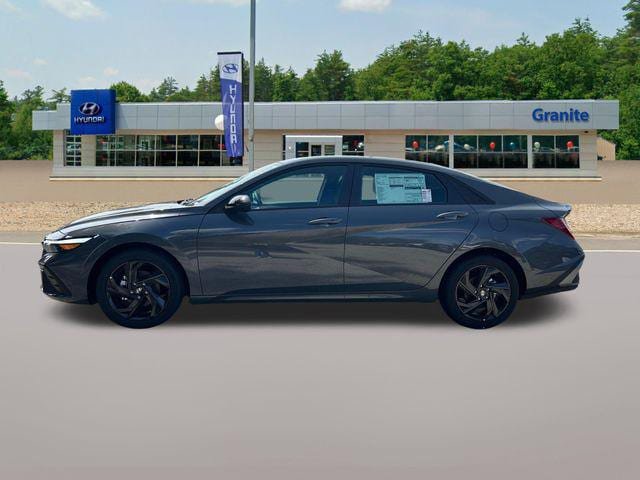 New 2026 Hyundai Elantra Sport FWD image 2