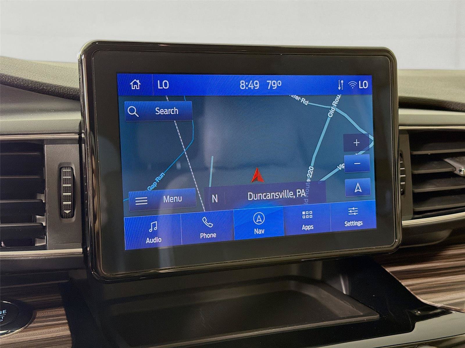 Used 2022 Ford Explorer Limited w/ Equipment Group 301A AWD/4WD image 20