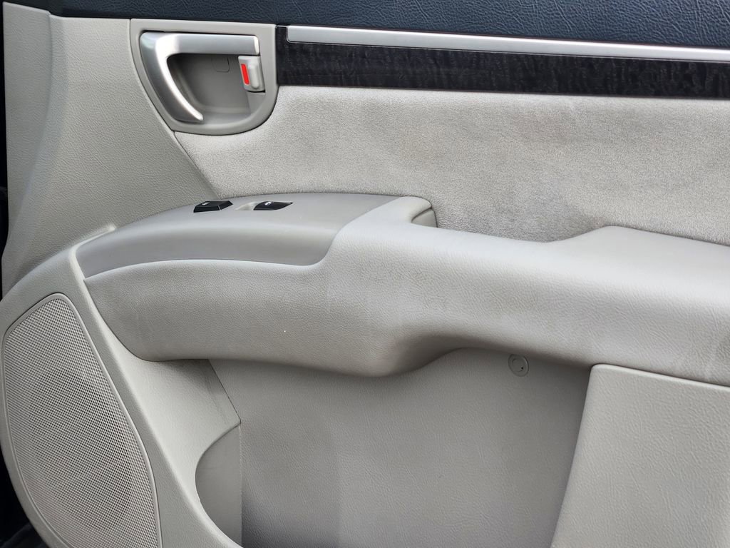 Used 2008 Hyundai Santa Fe Limited image 19