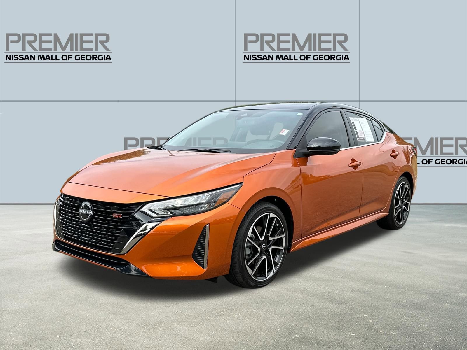 Certified 2025 Nissan Sentra SR w/ SR Premium Package FWD image 1