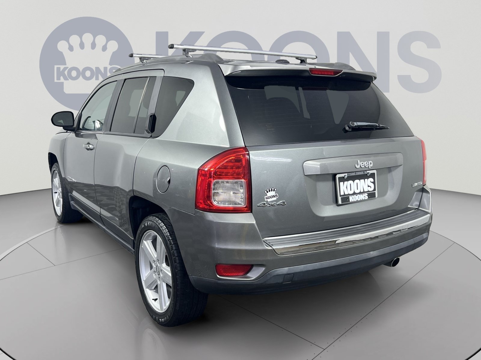 Used 2013 Jeep Compass Limited w/ Sun/Sound Group AWD/4WD image 4