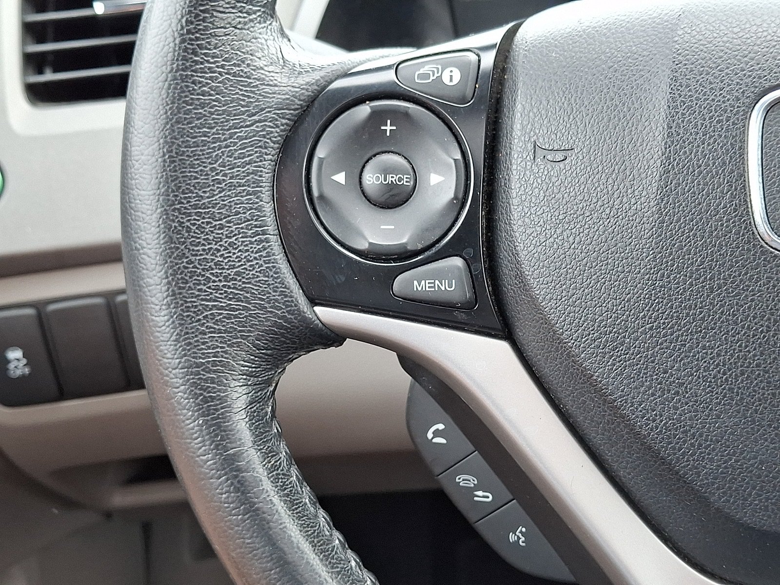 Used 2012 Honda Civic EX-L image 21
