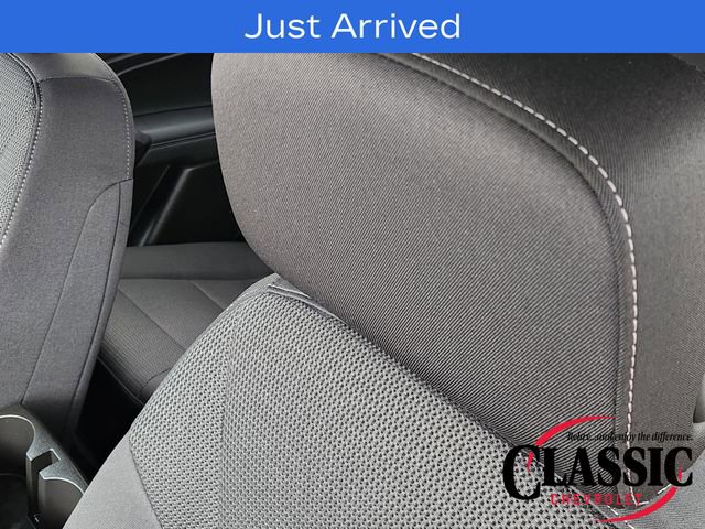 Used 2024 Chevrolet Colorado LT w/ LT Convenience Package II AWD/4WD image 27