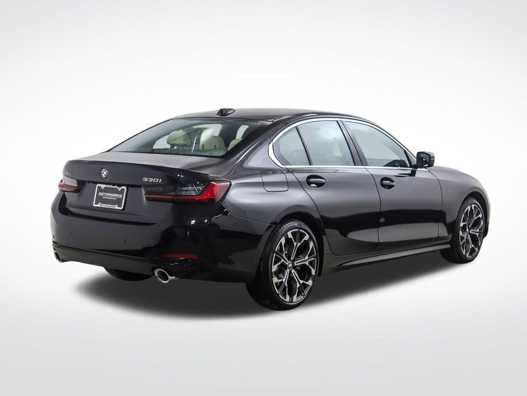New 2026 BMW 330i xDrive Sedan w/ Premium Package AWD/4WD image 5