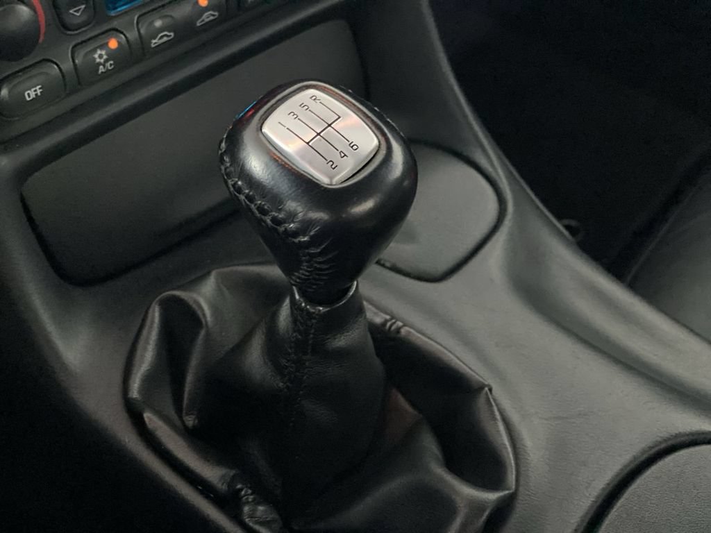 Used 2003 Chevrolet Corvette Z06 RWD image 19