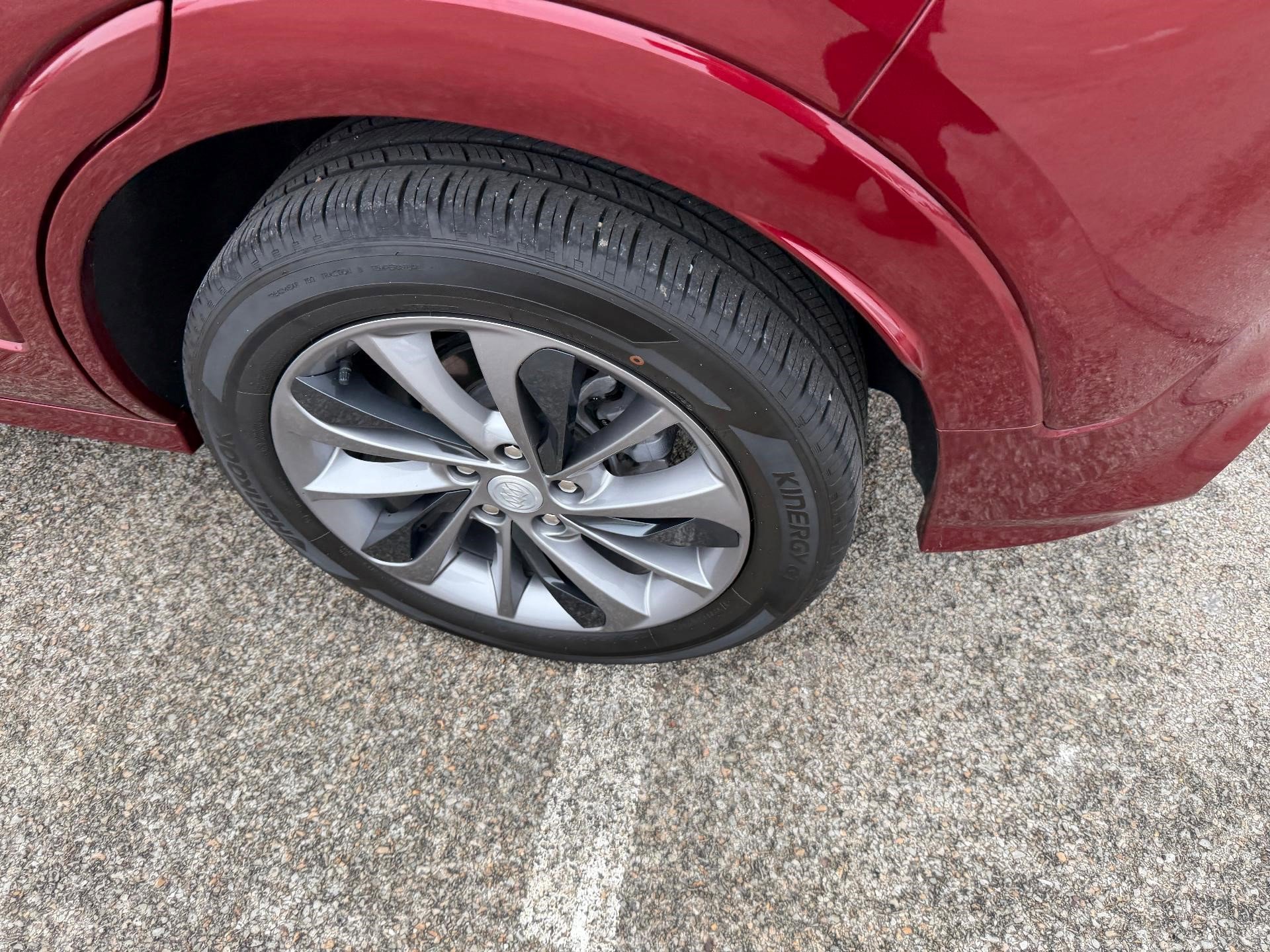 Certified 2023 Buick Encore GX Select w/ Sport Touring Package image 7