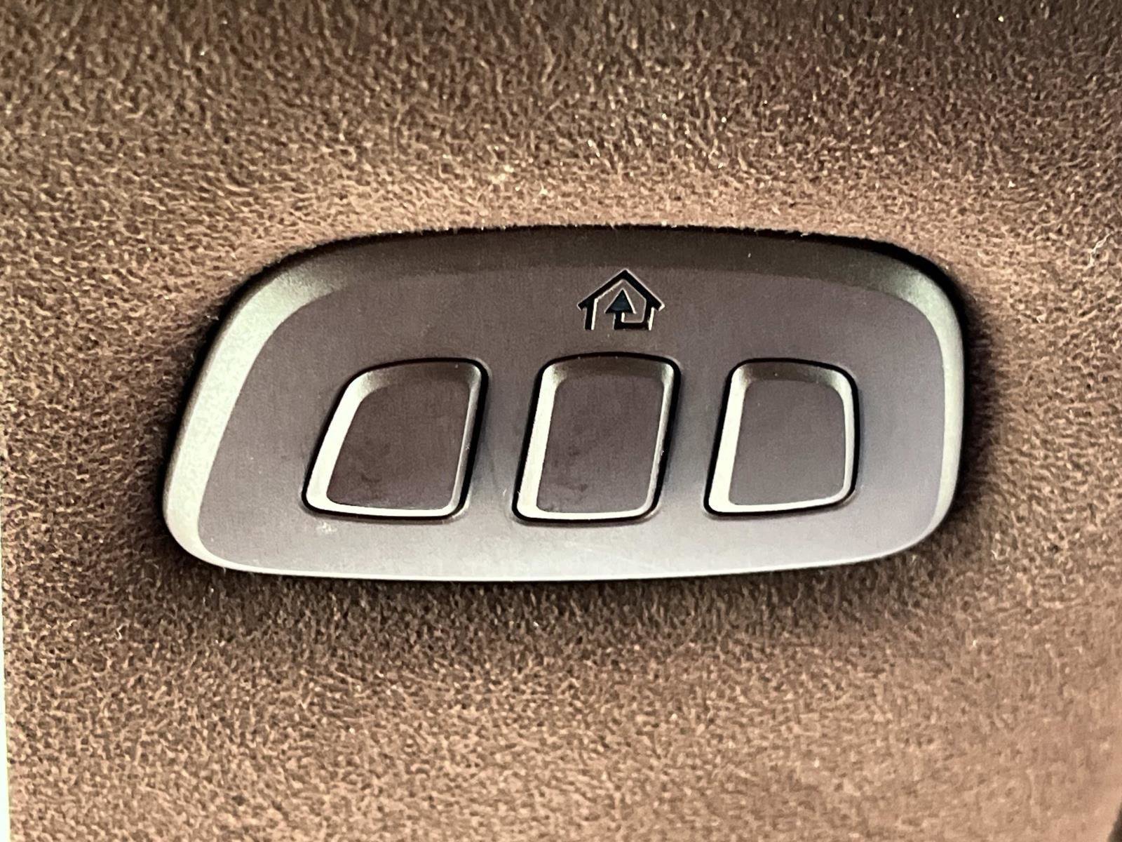 Used 2020 Lincoln Aviator Black Label w/ Dynamic Handling Package AWD/4WD image 37