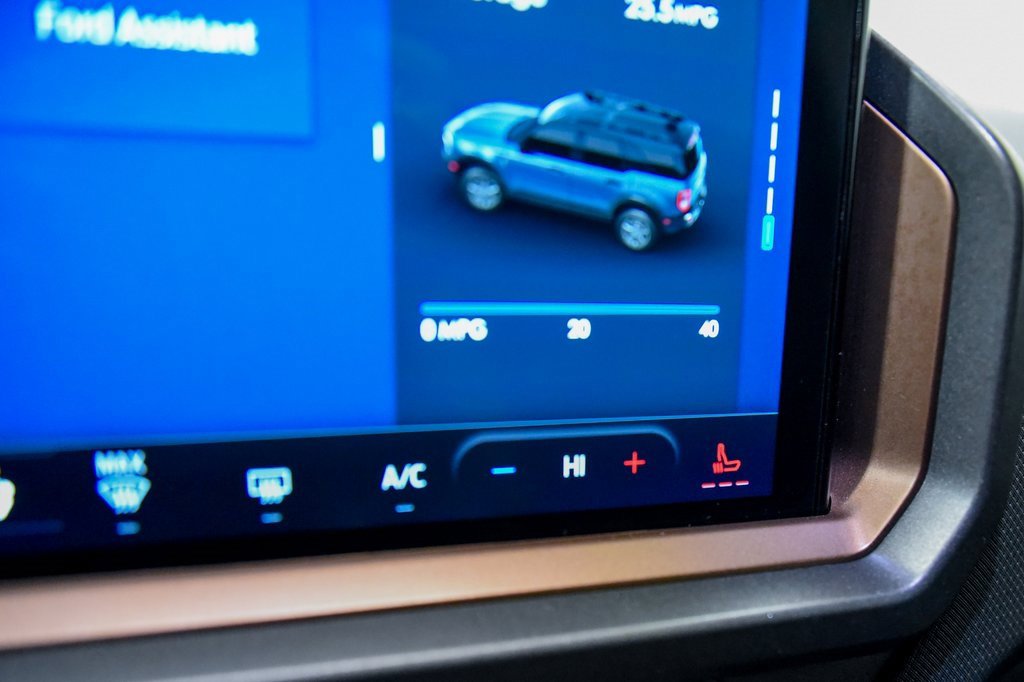 Used 2025 Ford Bronco Sport Outer Banks w/ Outer Banks Tech Package+ image 24