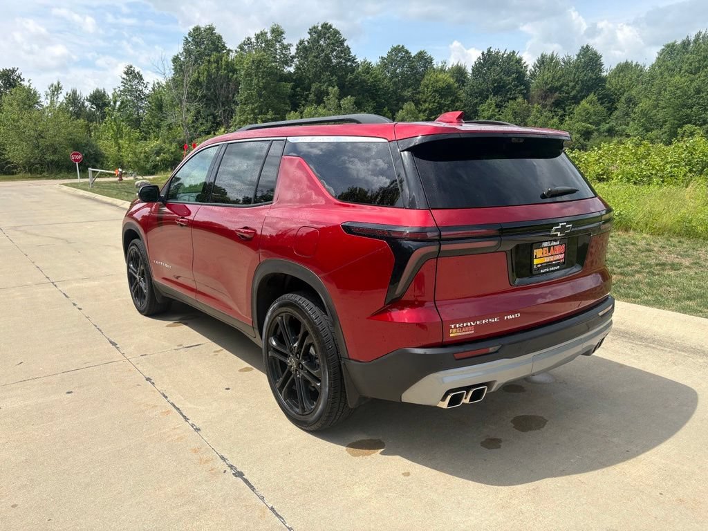 New 2026 Chevrolet Traverse LT w/ Driver Confidence Package AWD/4WD image 7