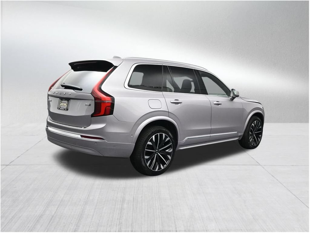 New 2026 Volvo XC90 B6 Plus w/ Protection Package Premier AWD/4WD image 5
