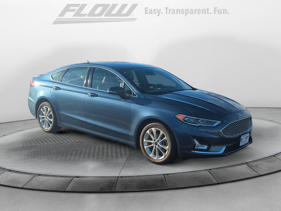 Used 2019 Ford Fusion Energi Titanium image 1