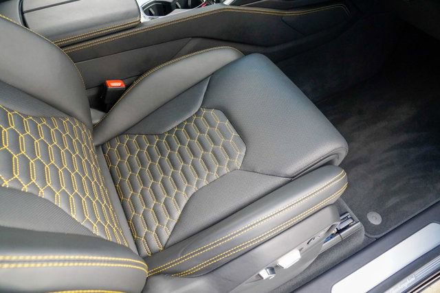 Used 2022 Lamborghini Urus image 81