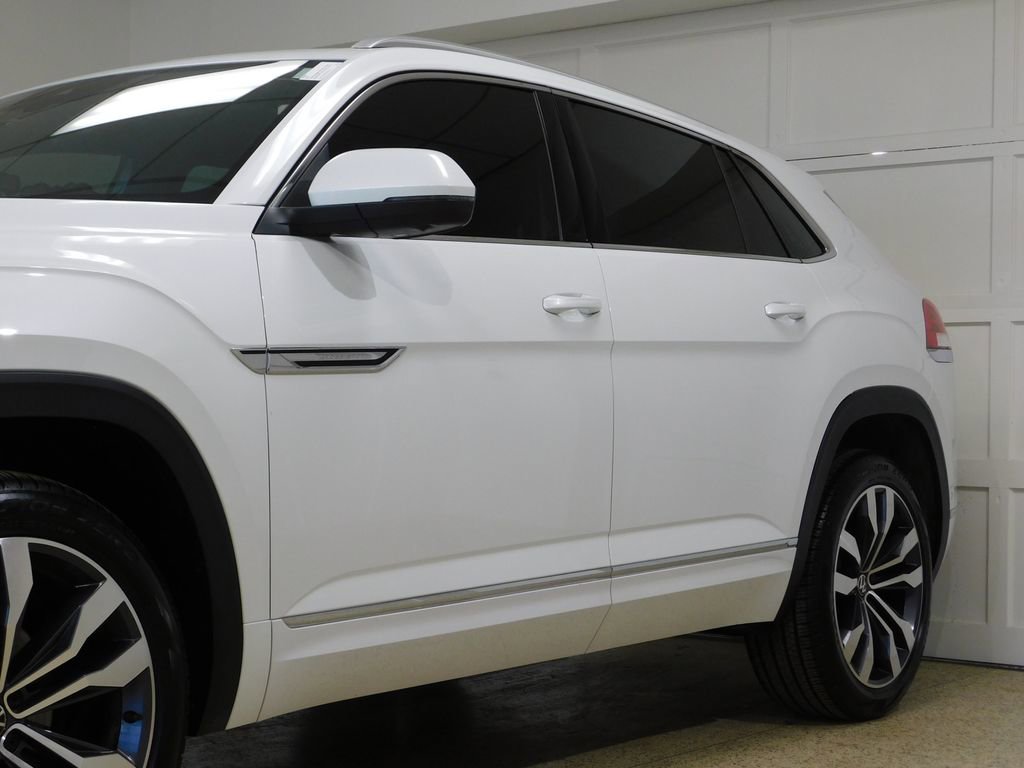 Used 2023 Volkswagen Atlas Cross Sport SEL Premium R-Line image 19