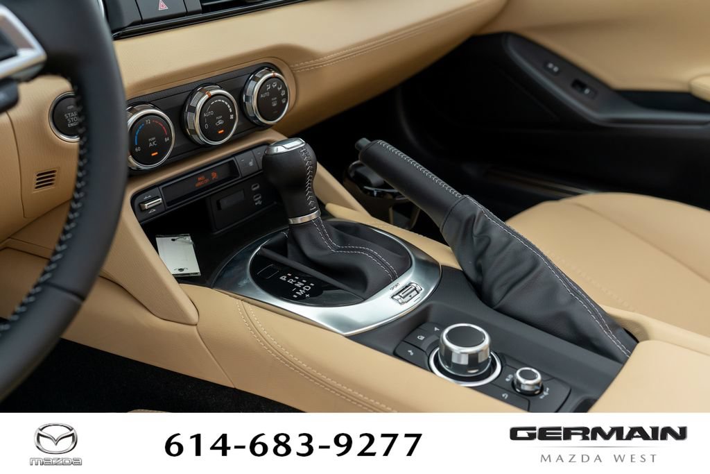 New 2026 MAZDA MX-5 Miata RF Grand Touring w/ Appearance Package RWD image 30