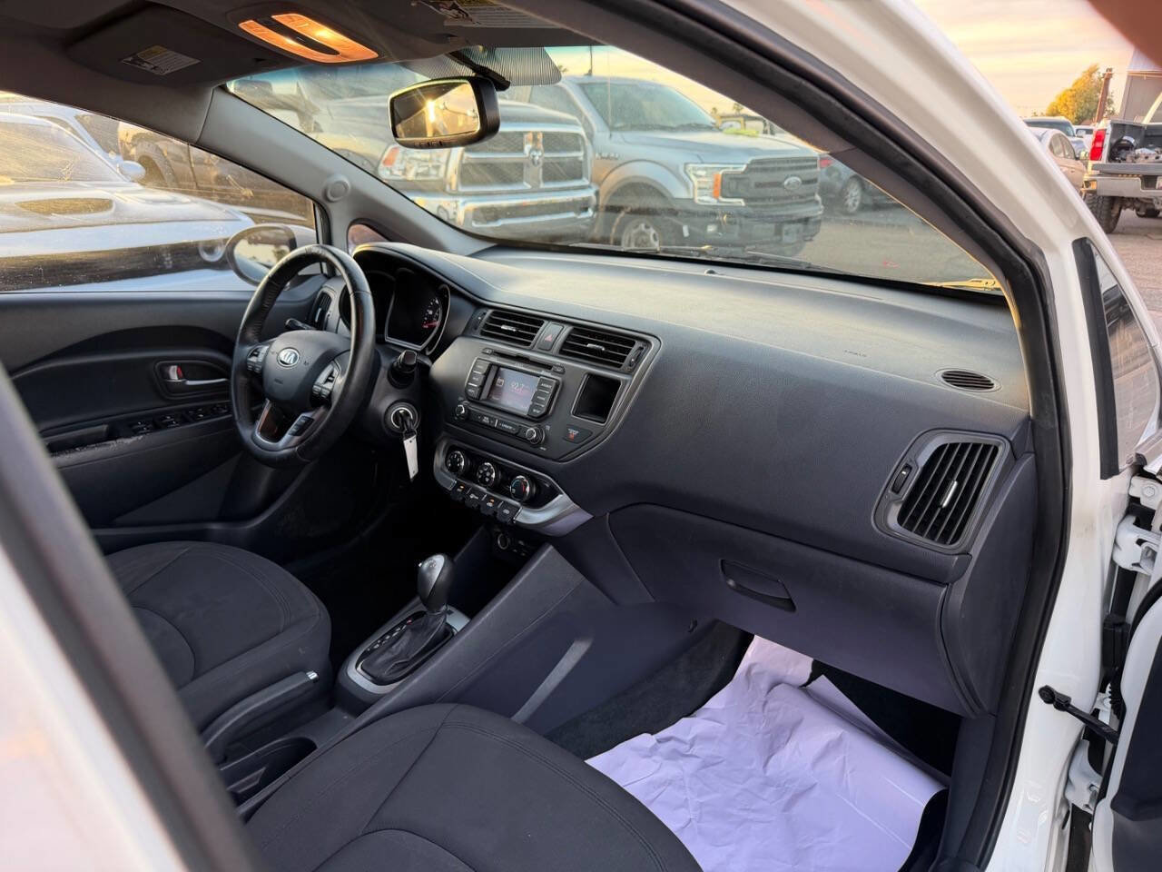 Used 2013 Kia Rio EX w/ Convenience Pkg image 27
