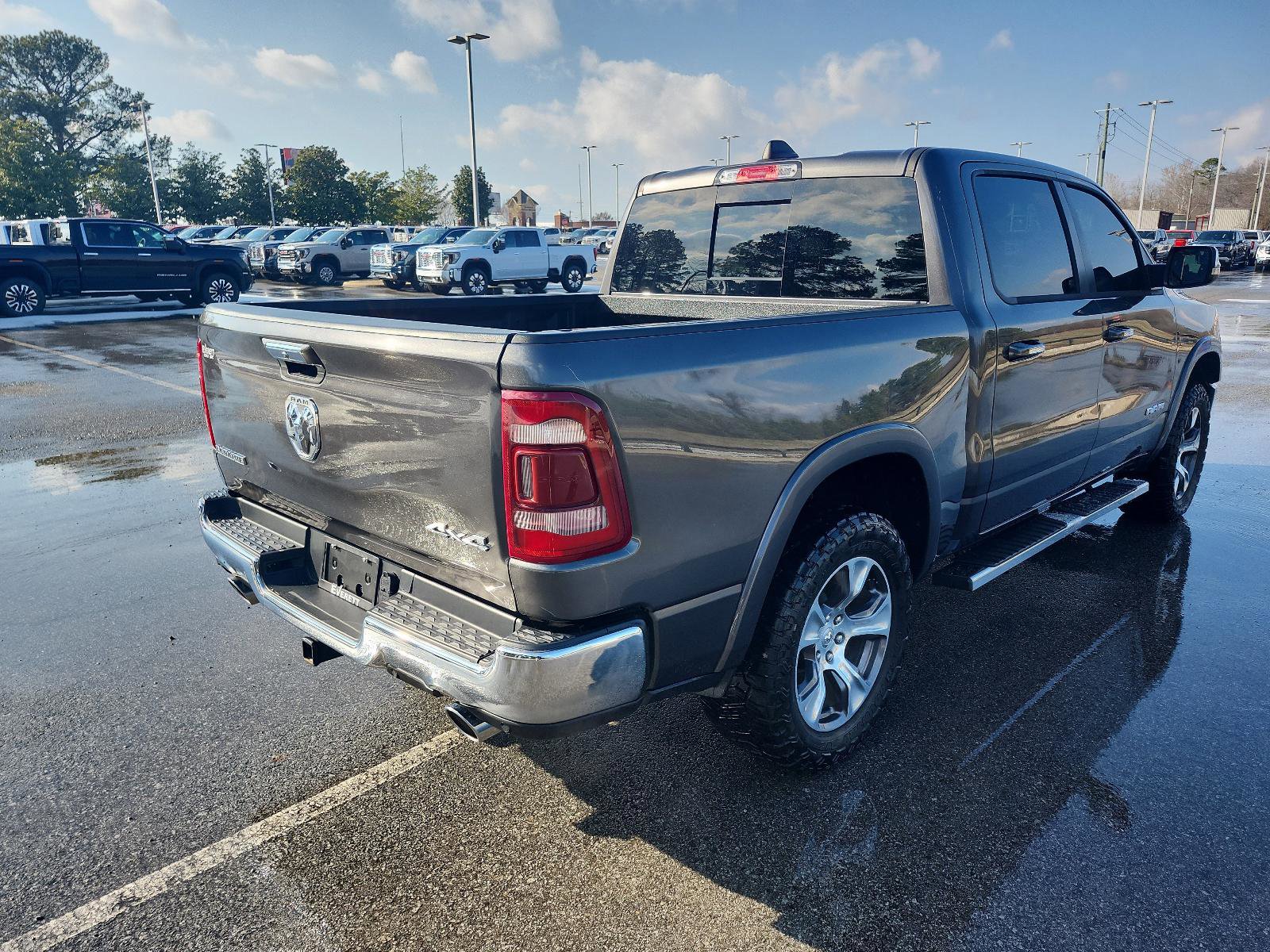 Used 2022 RAM 1500 Laramie image 3