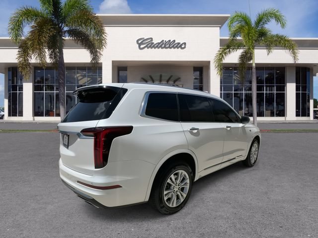 Certified 2023 Cadillac XT6 Luxury FWD image 14