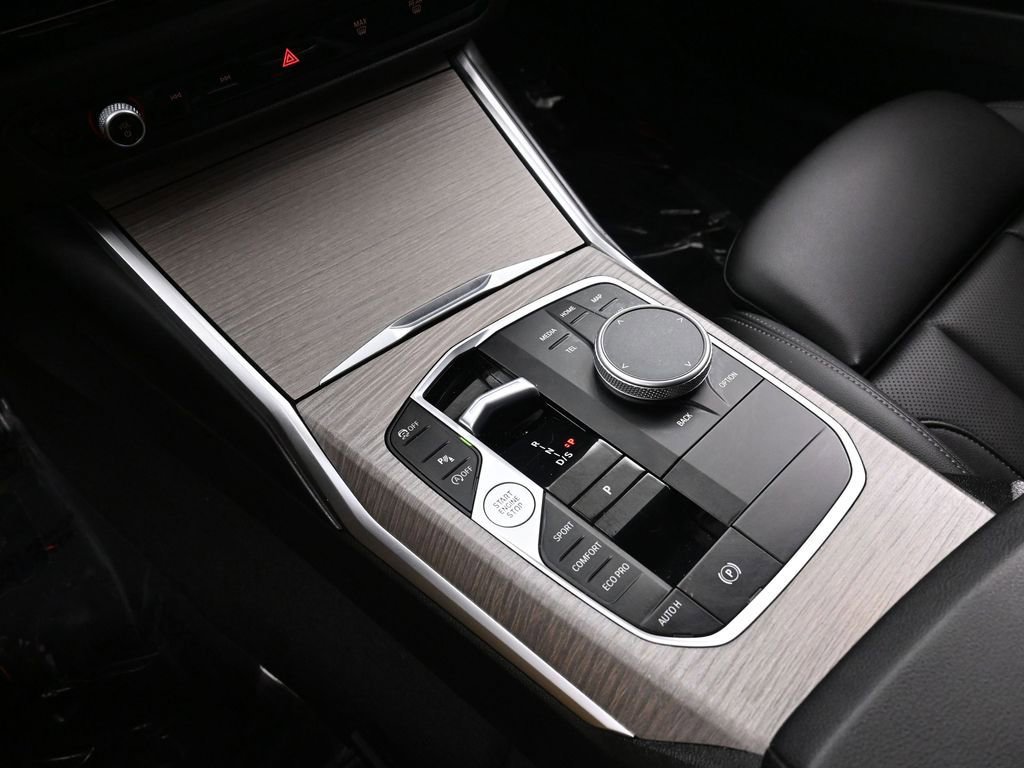 Used 2025 BMW 330i xDrive Sedan image 42
