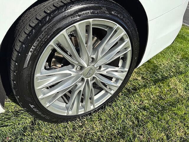 Used 2020 Cadillac CT4 Premium Luxury image 12