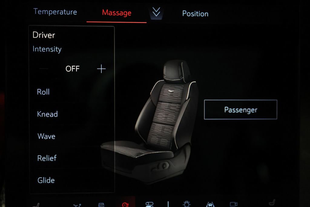 Used 2026 Cadillac Escalade V w/ LPO, ONYX Package image 33