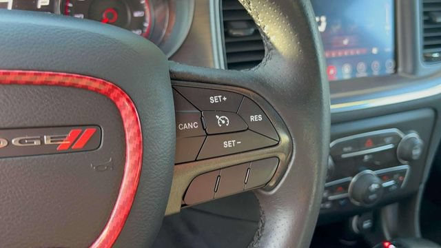 Used 2017 Dodge Charger SXT w/ Blacktop Package RWD image 17