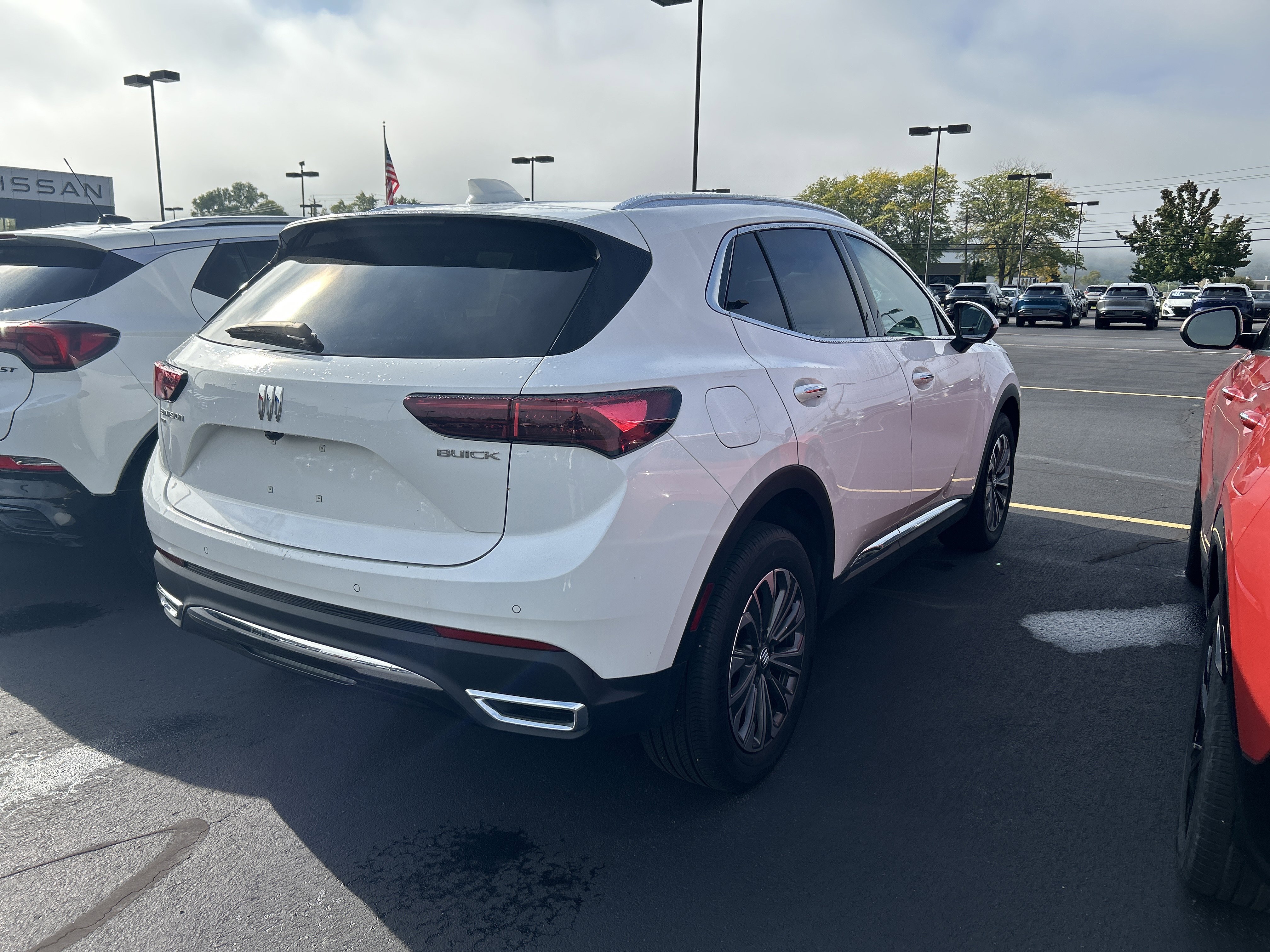 Used 2024 Buick Envision Preferred image 7