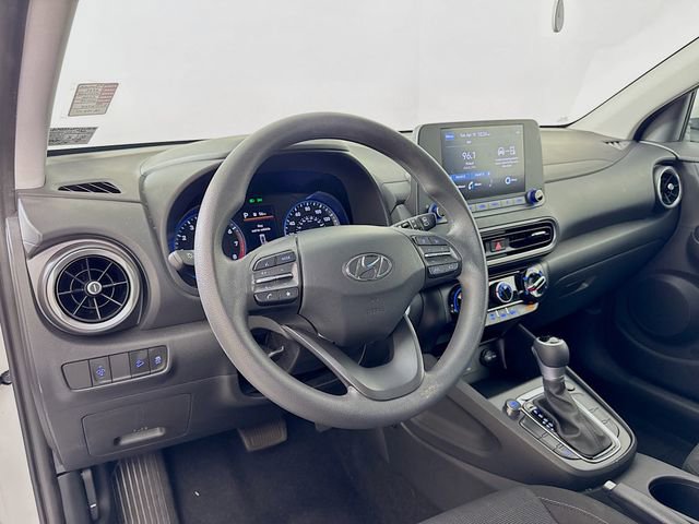 Used 2022 Hyundai Kona SEL FWD image 11