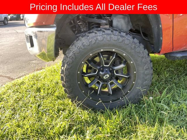 Used 2016 Toyota Tundra SR5 w/ TRD Off Road Package AWD/4WD image 2