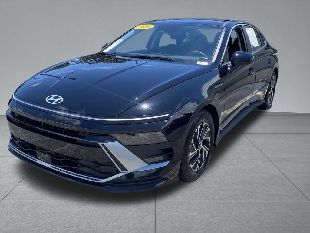 Used 2026 Hyundai Sonata Blue FWD image 2
