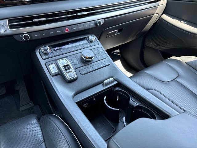 Used 2023 Hyundai Palisade Limited AWD/4WD image 11
