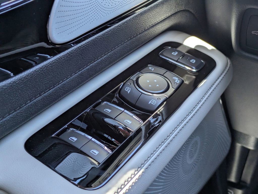 New 2026 Lincoln Aviator Reserve RWD image 27