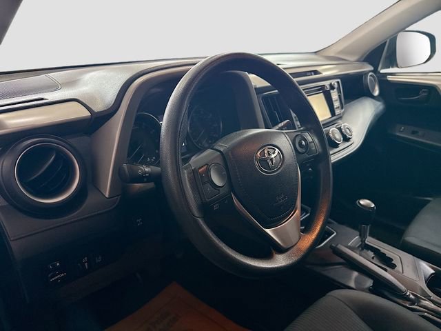 Used 2018 Toyota RAV4 LE w/ All Weather Liner Package AWD/4WD image 10