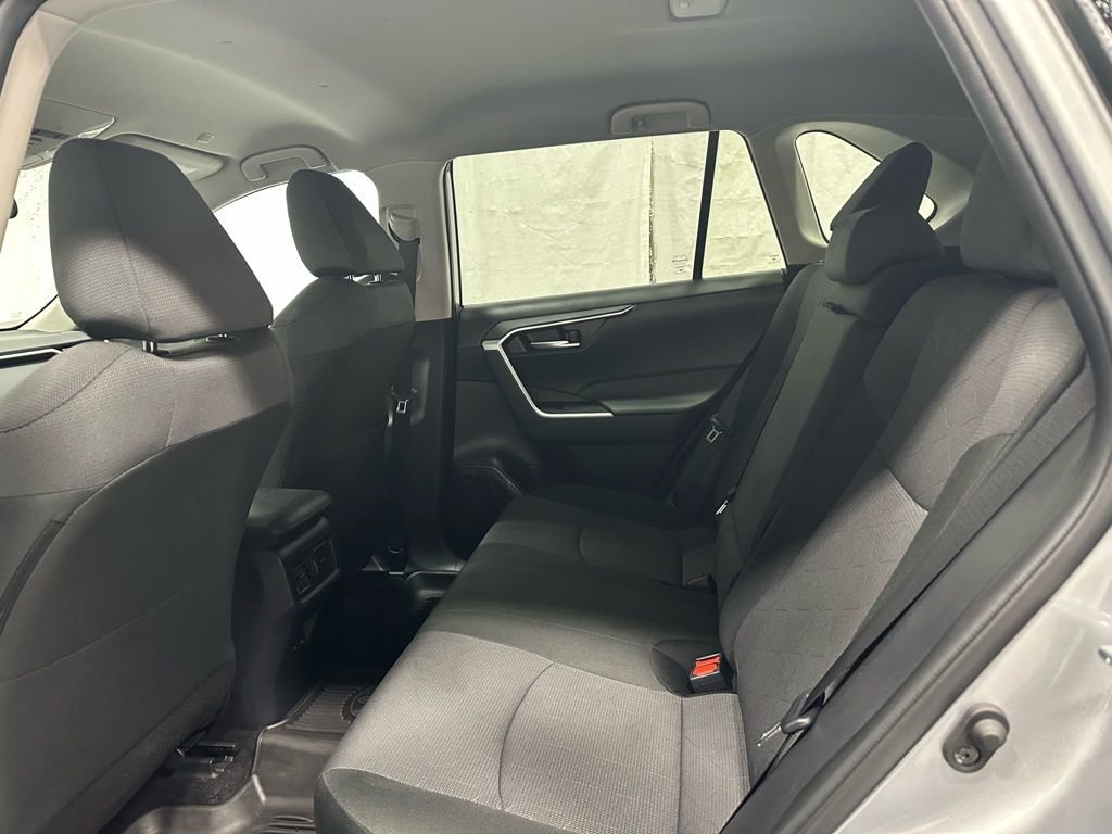 Used 2025 Toyota RAV4 XLE image 44