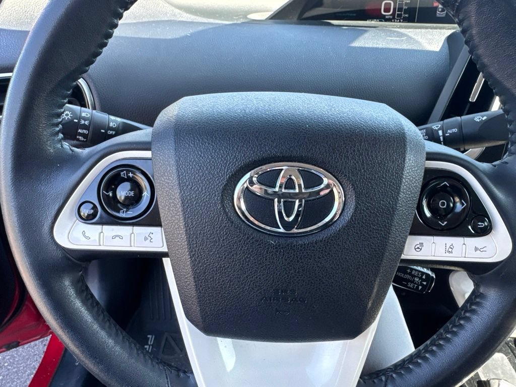Used 2017 Toyota Prius Prime Advanced FWD image 15