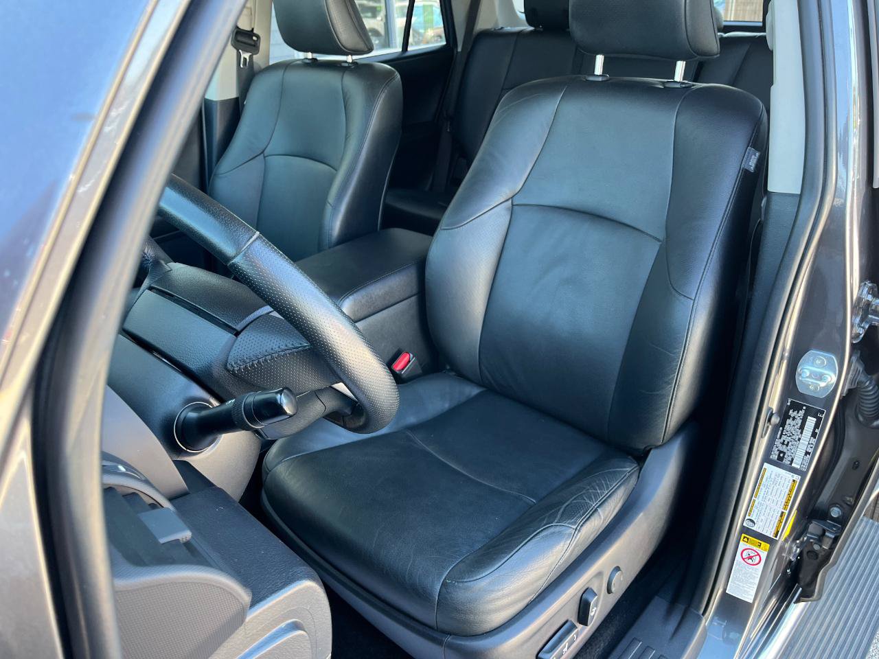 Used 2013 Toyota 4Runner Limited AWD/4WD image 14