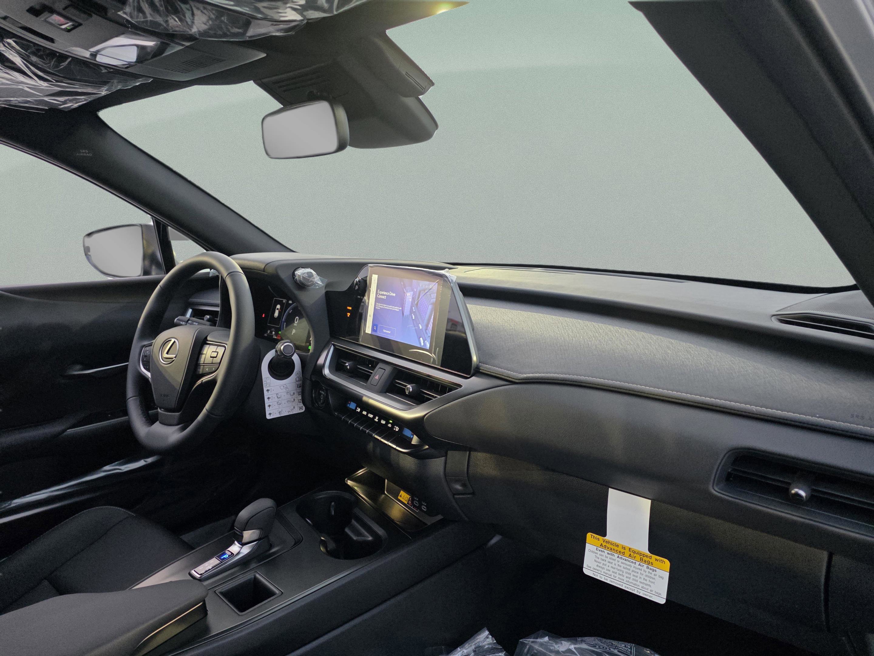 New 2026 Lexus UX 300h FWD image 32