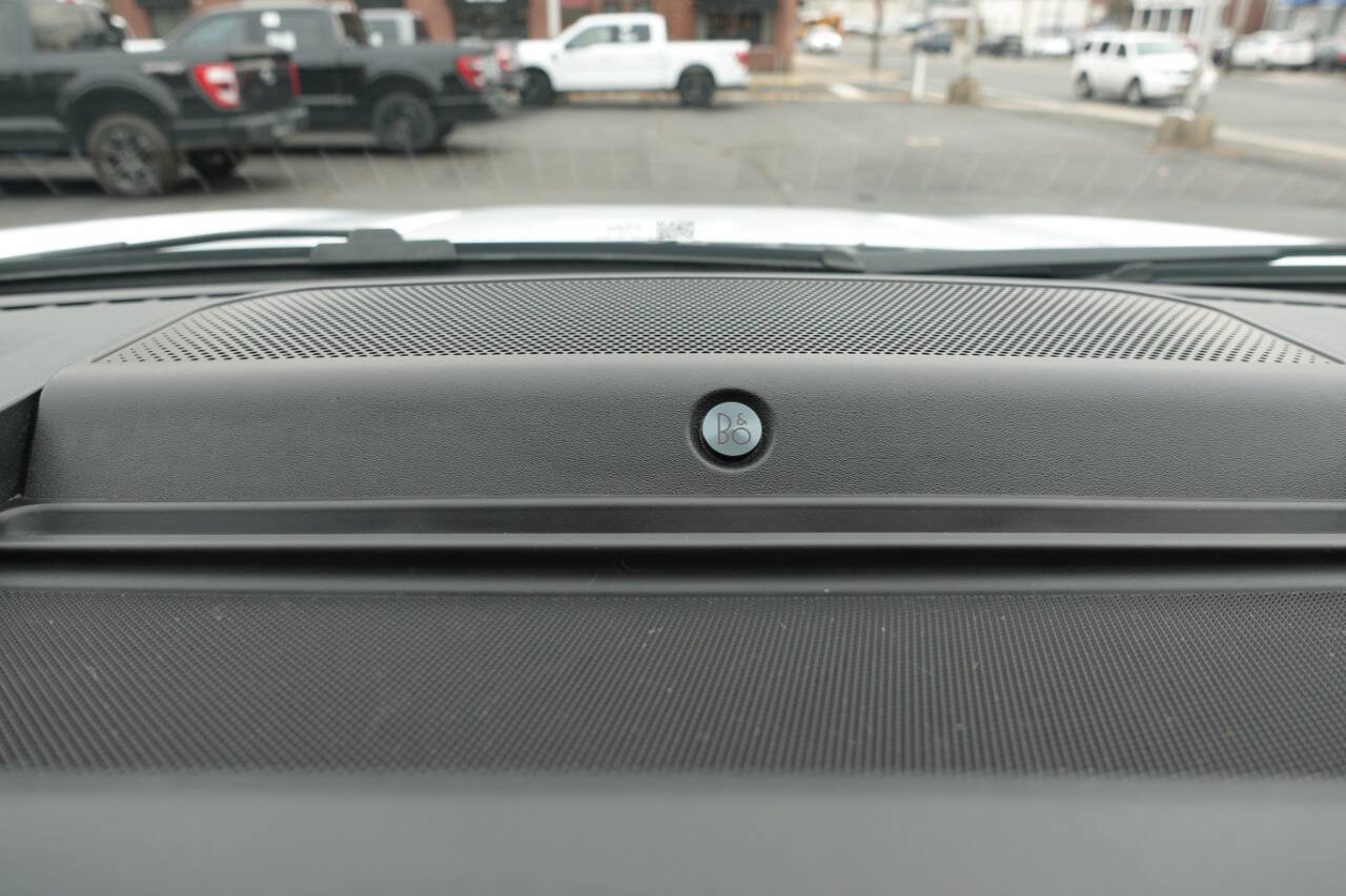 Used 2023 Ford F150 XLT w/ Equipment Group 302A High image 31