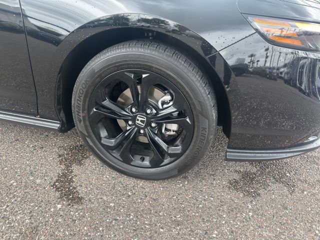 Used 2025 Honda Accord SE image 3