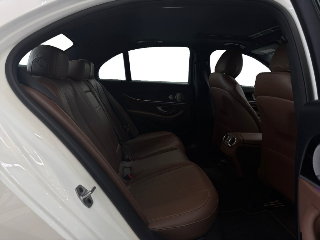 Used 2019 Mercedes-Benz E 450 4MATIC Sedan image 18