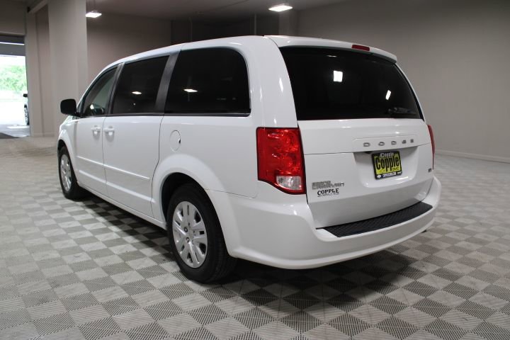 Used 2017 Dodge Grand Caravan SE w/ Power Window Group FWD image 9