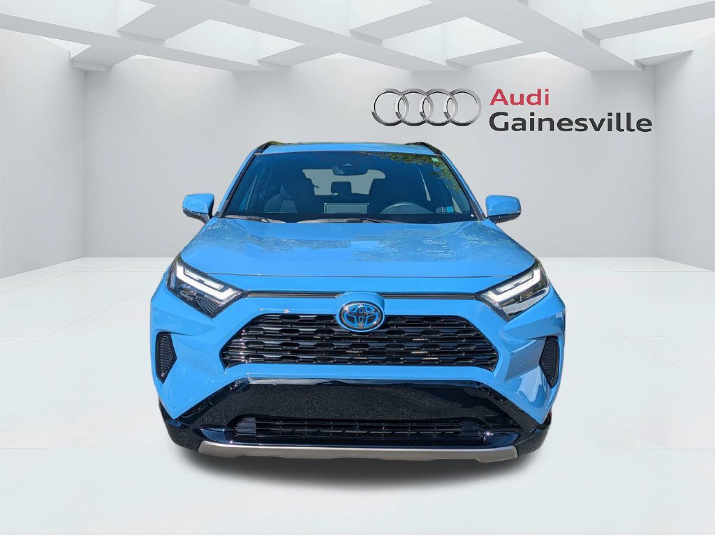 Used 2024 Toyota RAV4 SE AWD/4WD image 11