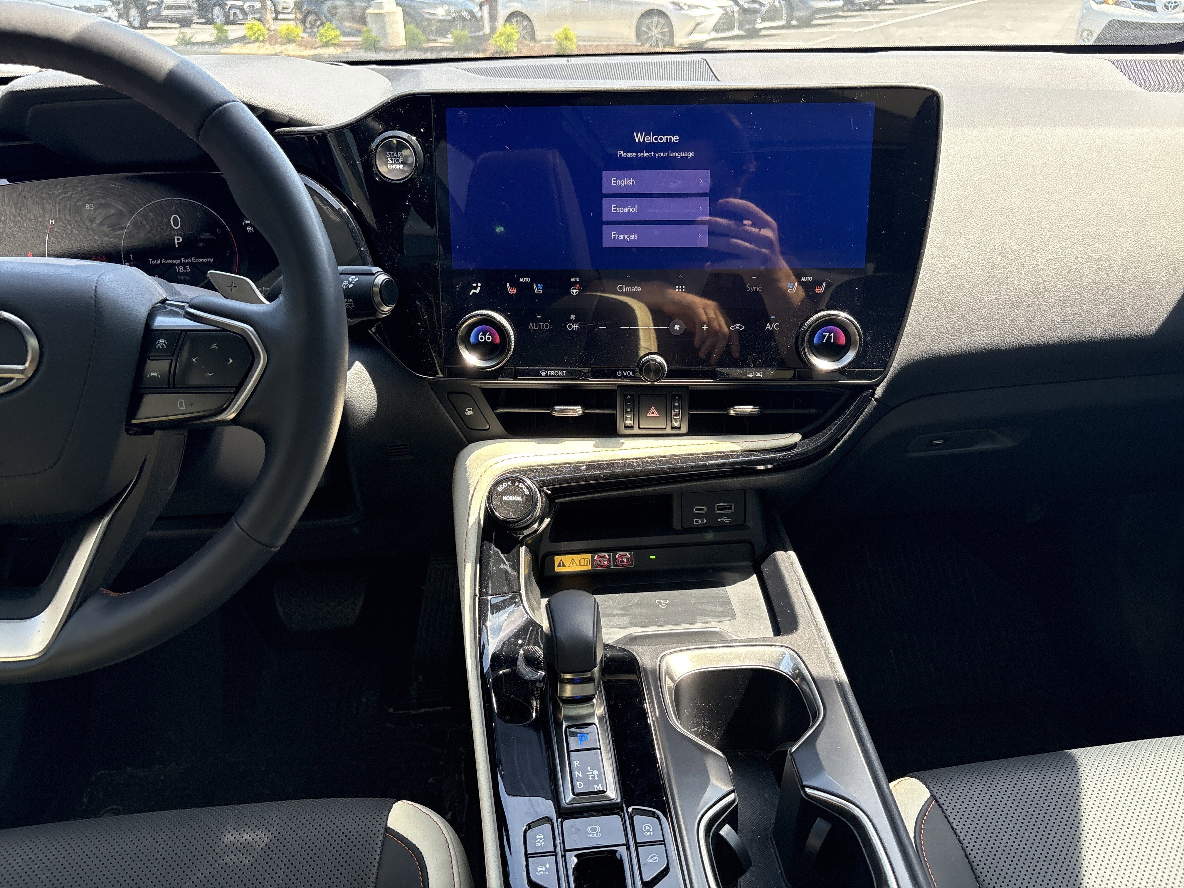 Used 2023 Lexus NX 350 AWD w/ Vision Package image 30