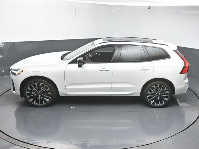 Used 2026 Volvo XC60 B5 Ultra w/ Protection Package Premier image 46