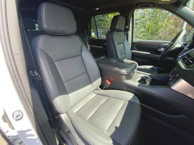 Used 2023 Chevrolet Tahoe LT w/ Luxury Package AWD/4WD image 28